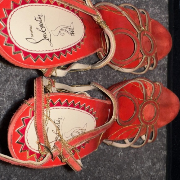 Christian Louboutin Red and Gold chain  Heels Preloved size 11.5 open toe - Picture 1 of 5